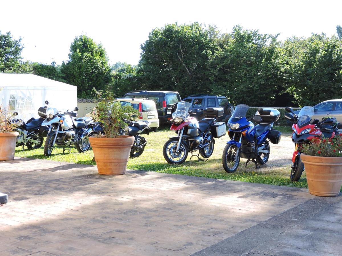 Casale Fedele Family Relax B&B Vicino Al Borgo รอนชิโญเน ภายนอก รูปภาพ