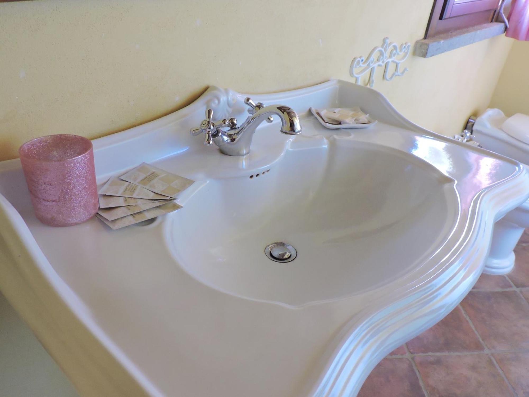 Casale Fedele Family Relax B&B Vicino Al Borgo รอนชิโญเน ห้อง รูปภาพ