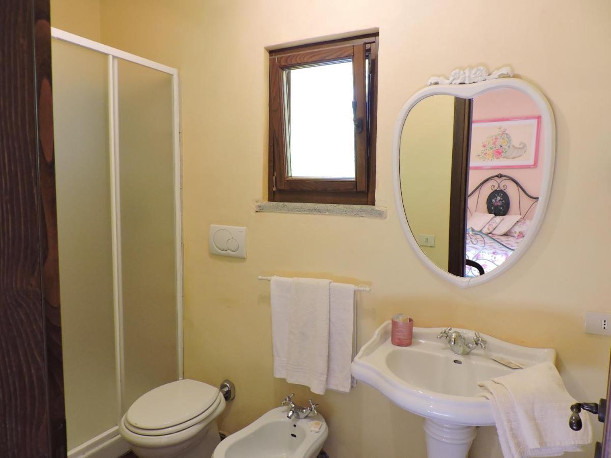 Casale Fedele Family Relax B&B Vicino Al Borgo รอนชิโญเน ภายนอก รูปภาพ